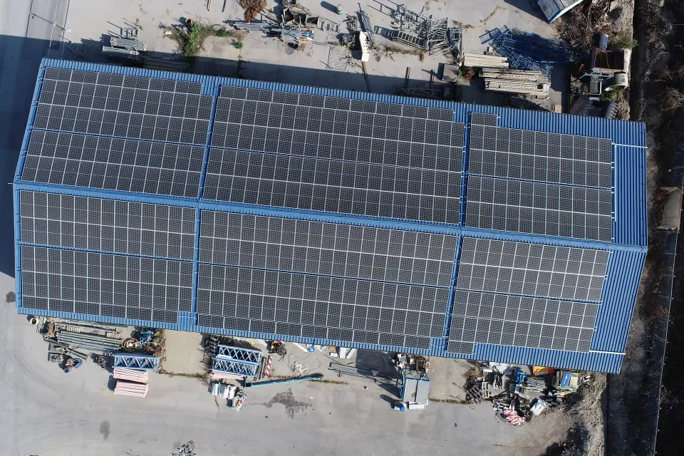 Razmišljate o solarnim panelima? Evo kako izgleda cijeli proces bez stresa