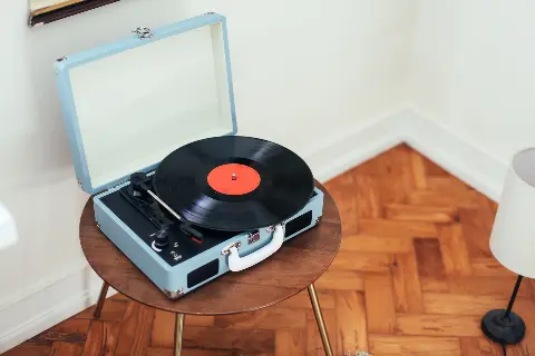Što povezuje Beatlese, Pink Floyd i Đorđa Novkovića? Isti studio i zlatna ploča