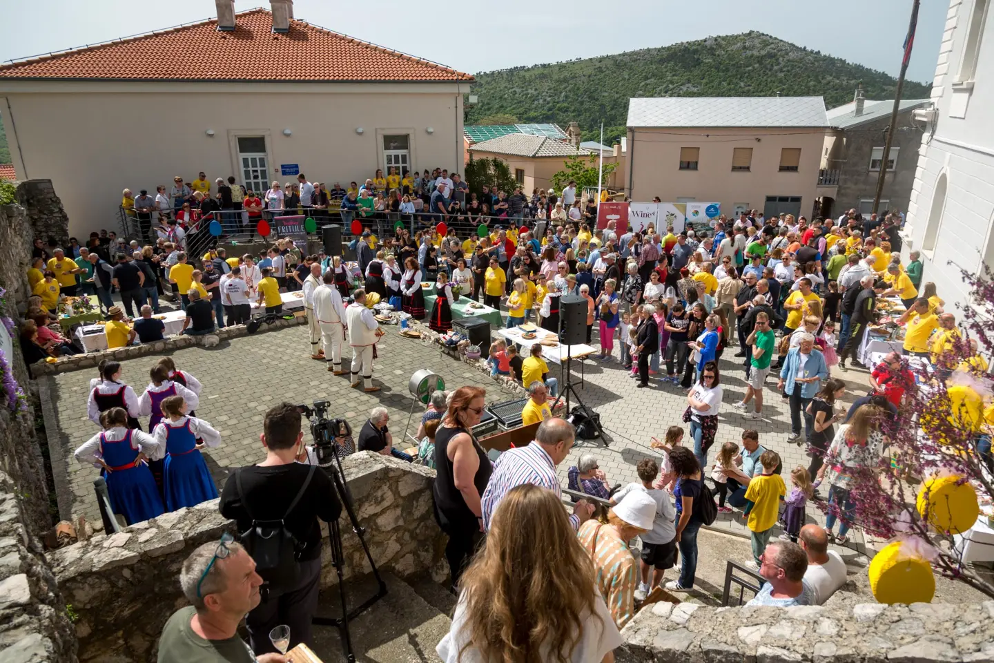 Bribir na Uskrsni ponedjeljak bira najbolji prisnac i dijeli putovanja iz snova!