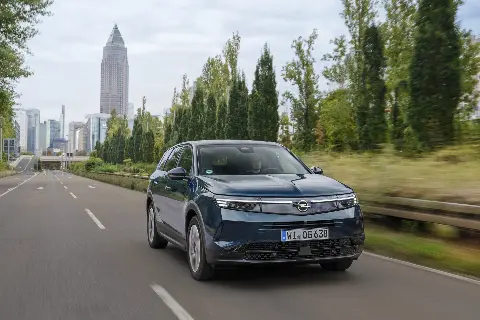 Vodič za novi automobil: Kupnja novog ili zamjena starog za novi Opel?