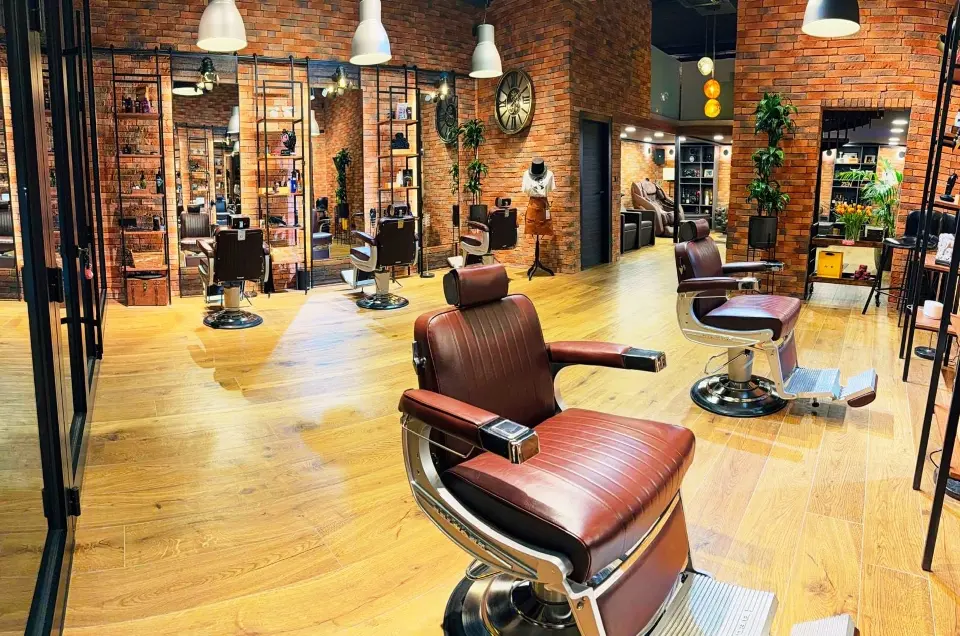 Zašto u novi barber studio na Ilici dolaze i potpuno ćelavi muškarci?