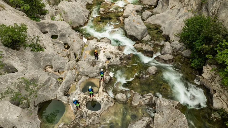 Planina, rijeka i more na dlanu: Ovaj grad skriva jedan od najljepših kanjona Jadrana