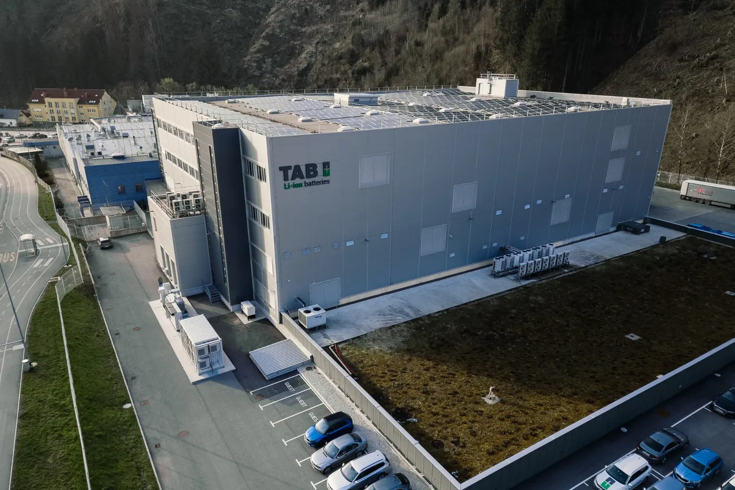 Imate solare, a i dalje stižu računi? Evo karike koja vam nedostaje