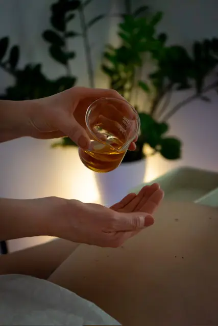 Stres, nesanica i umor? Saznajte kako aromaterapija vraća mir ženama u zreloj dobi