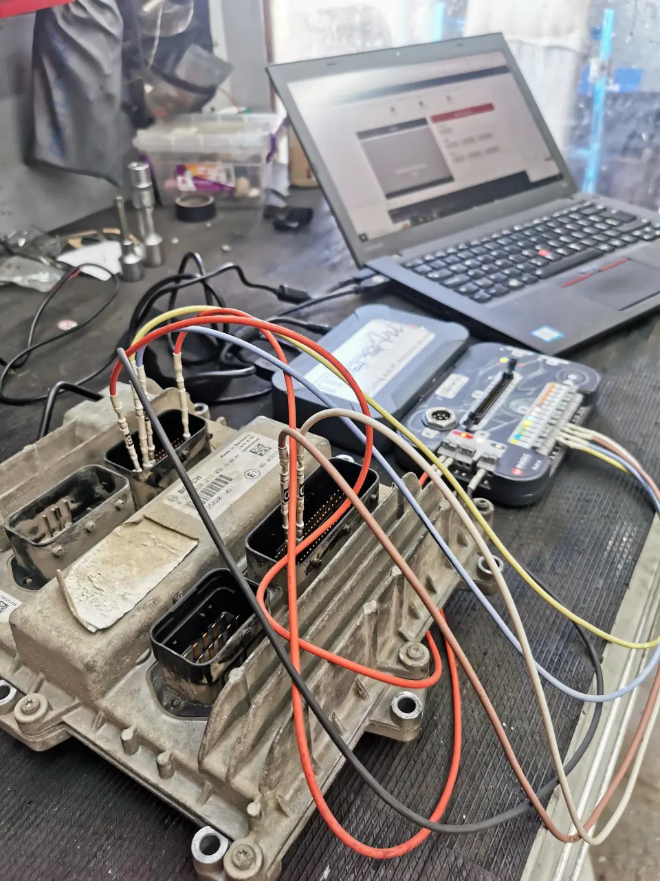 Od hobija do auto chiptuninga: Priča o MicroArtu iz Šljivoševaca