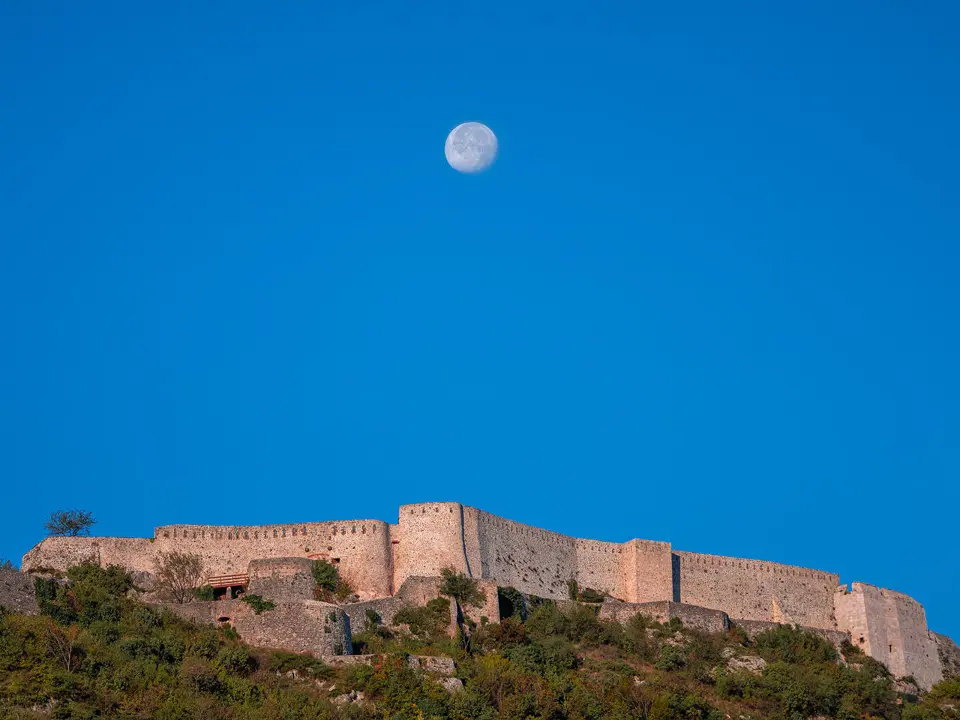 Tvrđava iz koje se vidi tisuću godina hrvatske povijesti