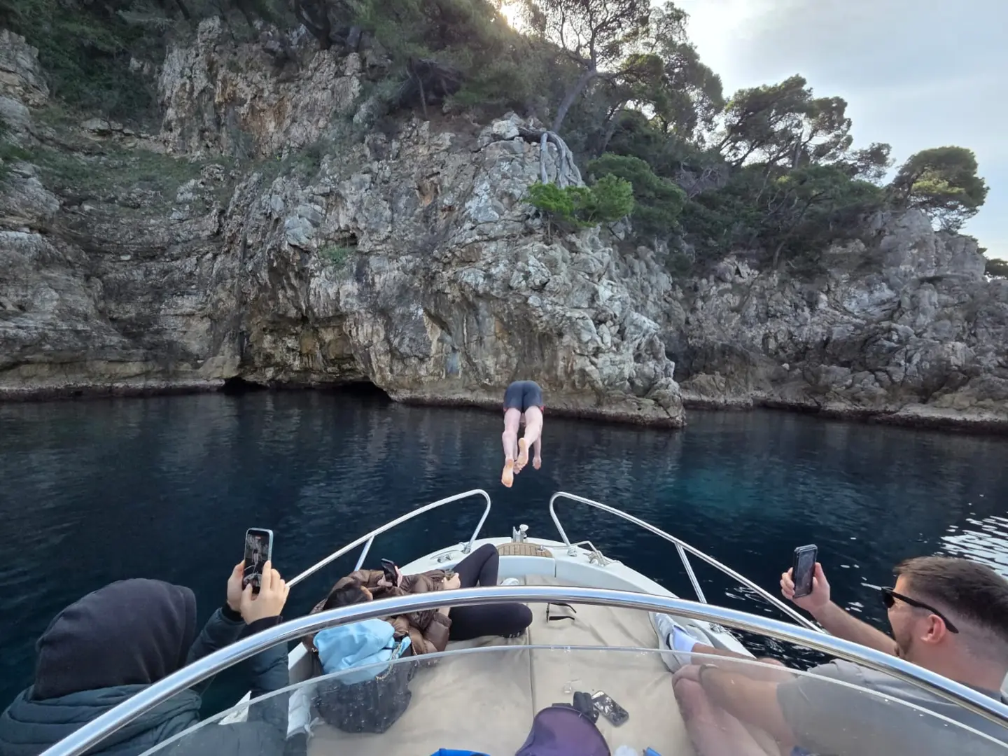 Najam broda Dubrovnik: 5 ruta koje lokalci zapravo biraju