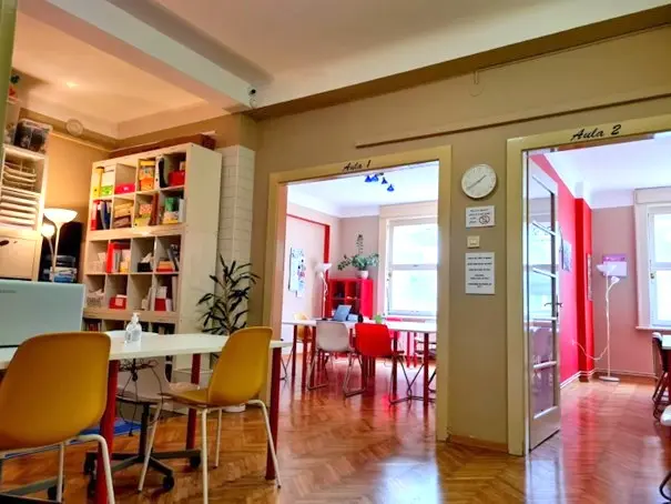 Komunikativna metoda uz izvorne profesore koja te vodi do stipendije u Španjolskoj