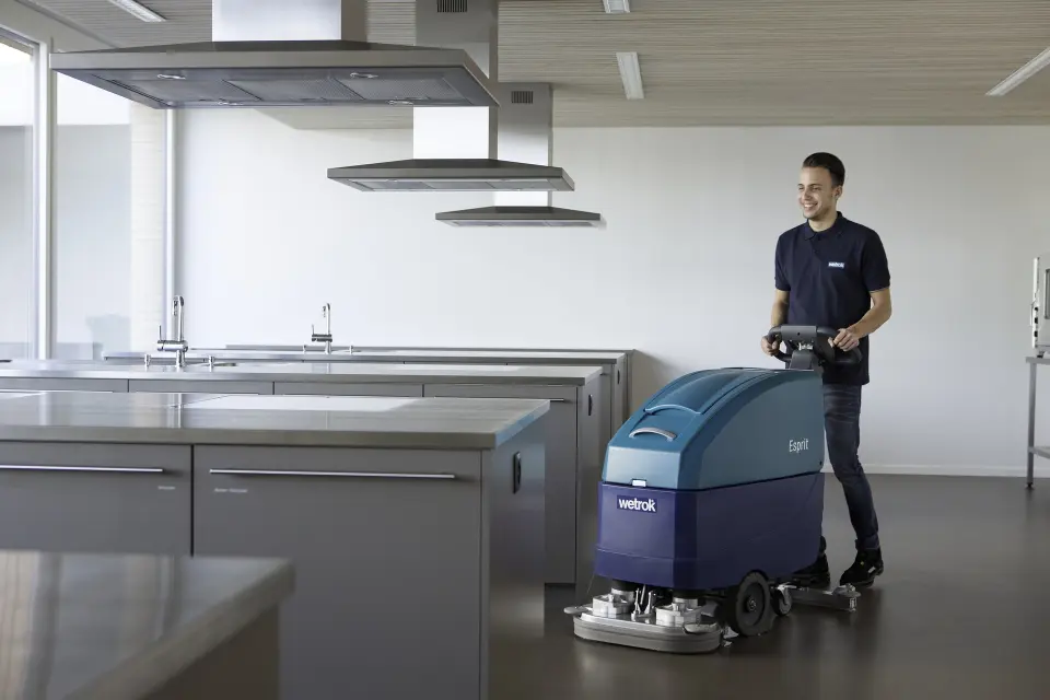 Upoznajte robota Marvina koji je iz Švicarske došao raditi u Hrvatsku