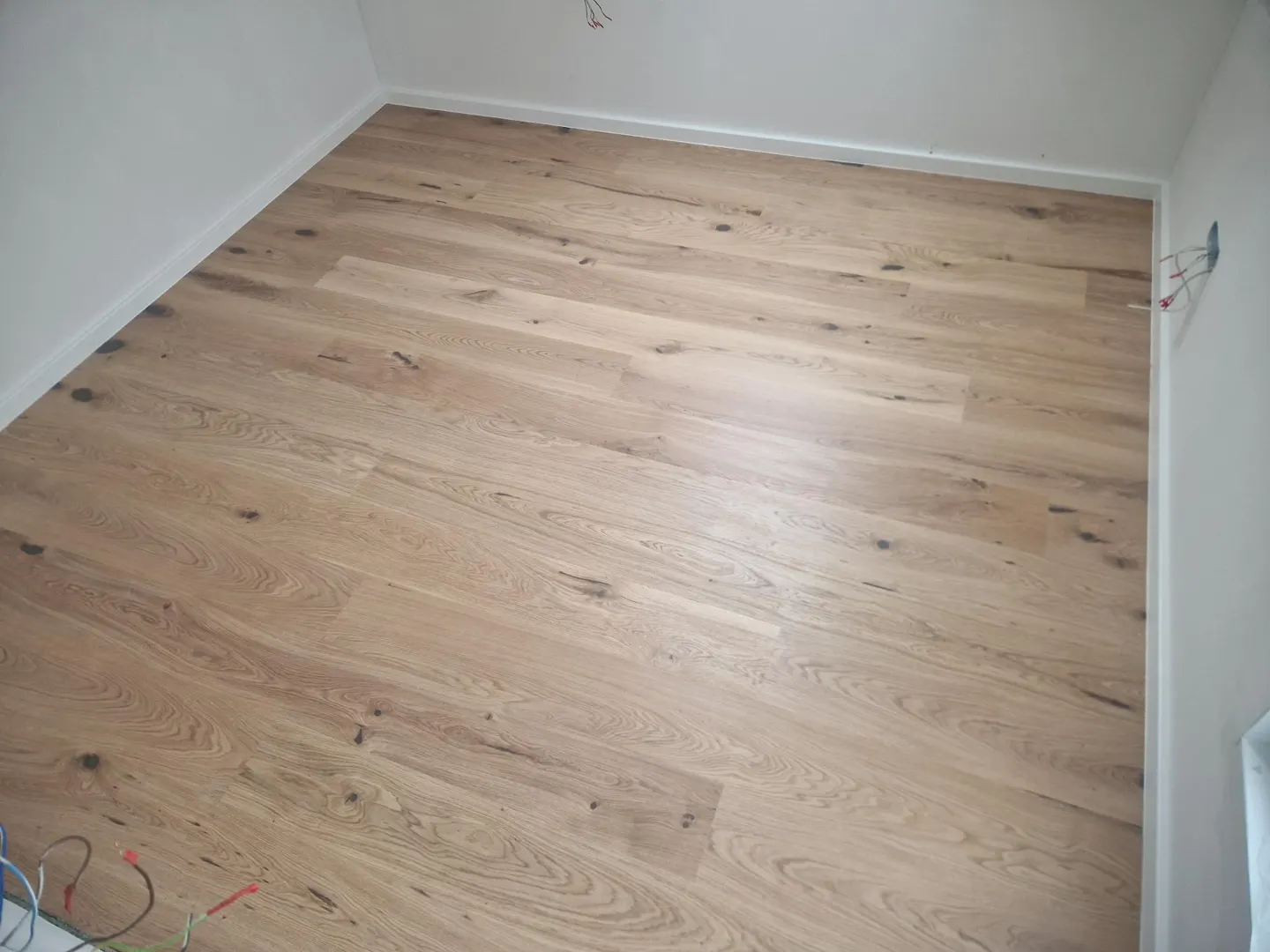 Od izbora parketa do ugradnje: kako do poda koji traje godinama