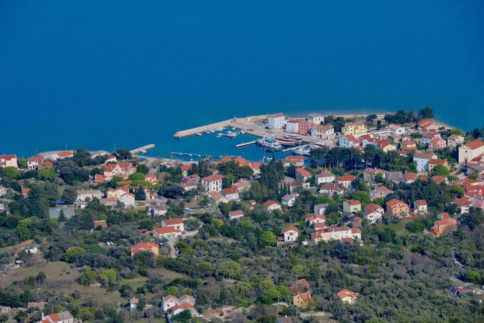 Pogled na Nerezine s Osoršćice