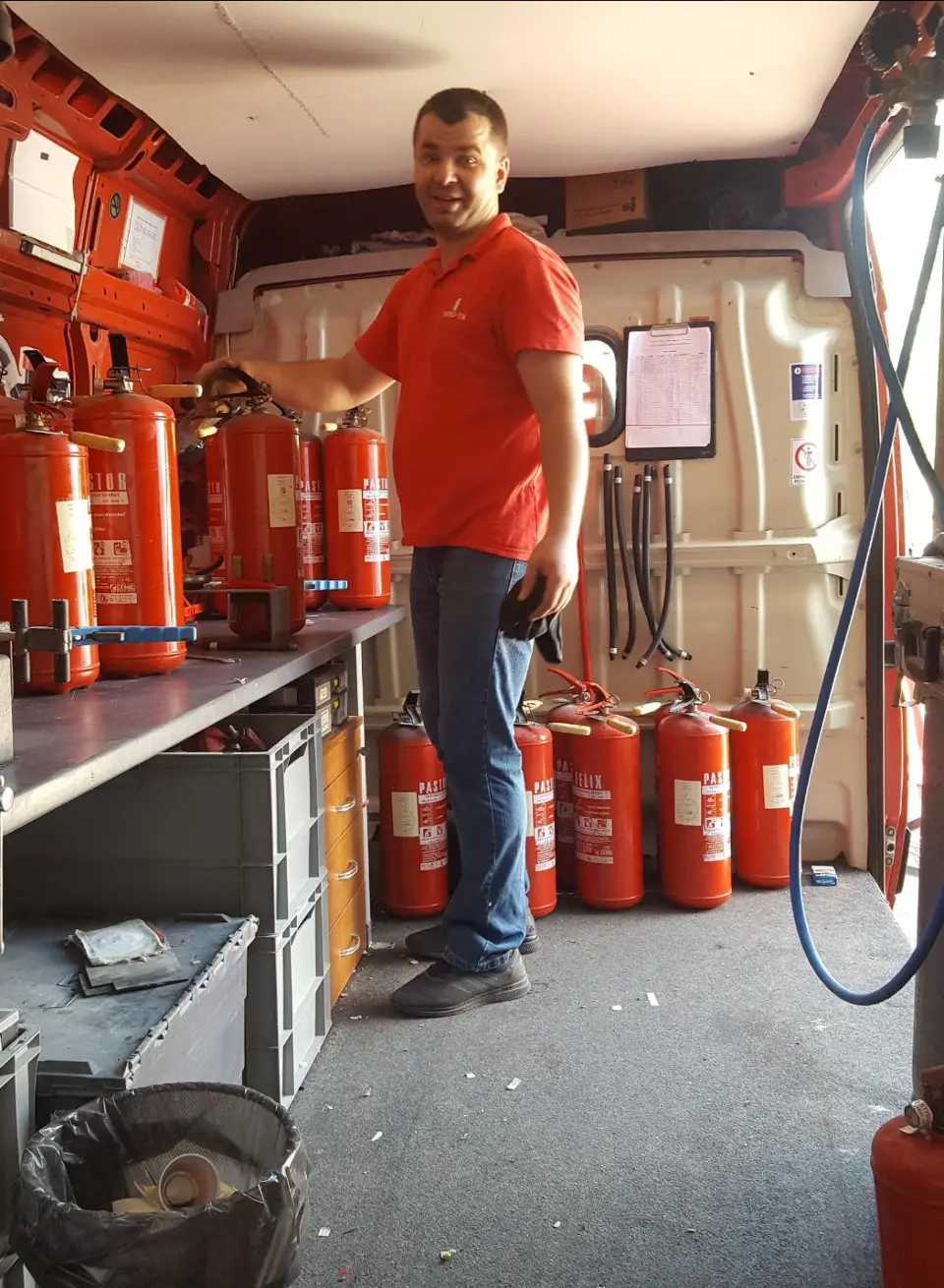 Servis vatrogasnog aparata traje kraće od pauze za kavu, a može spasiti živote