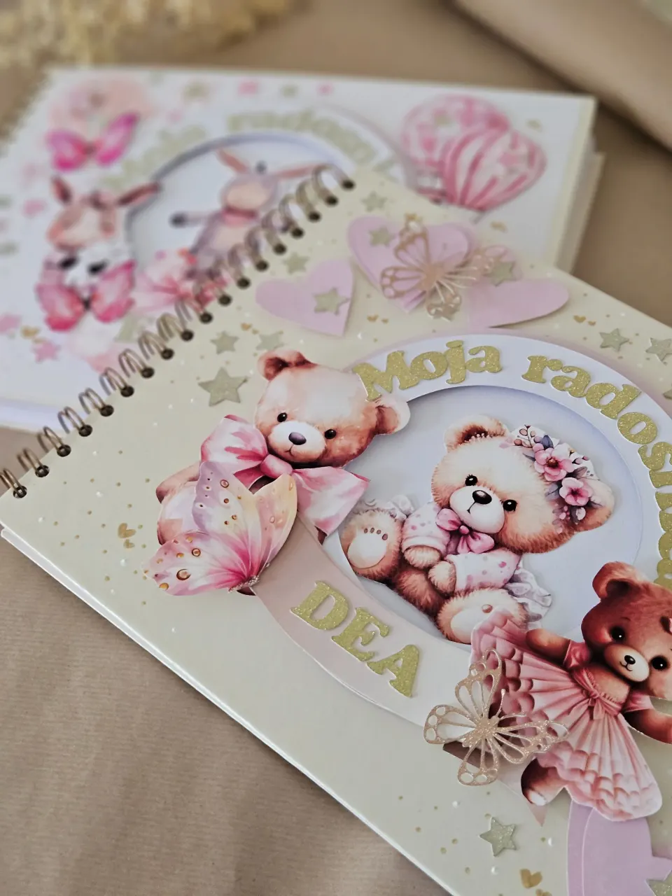 Ne želite poklon kao svi drugi? Ovi personalizirani albumi osvajaju na prvu