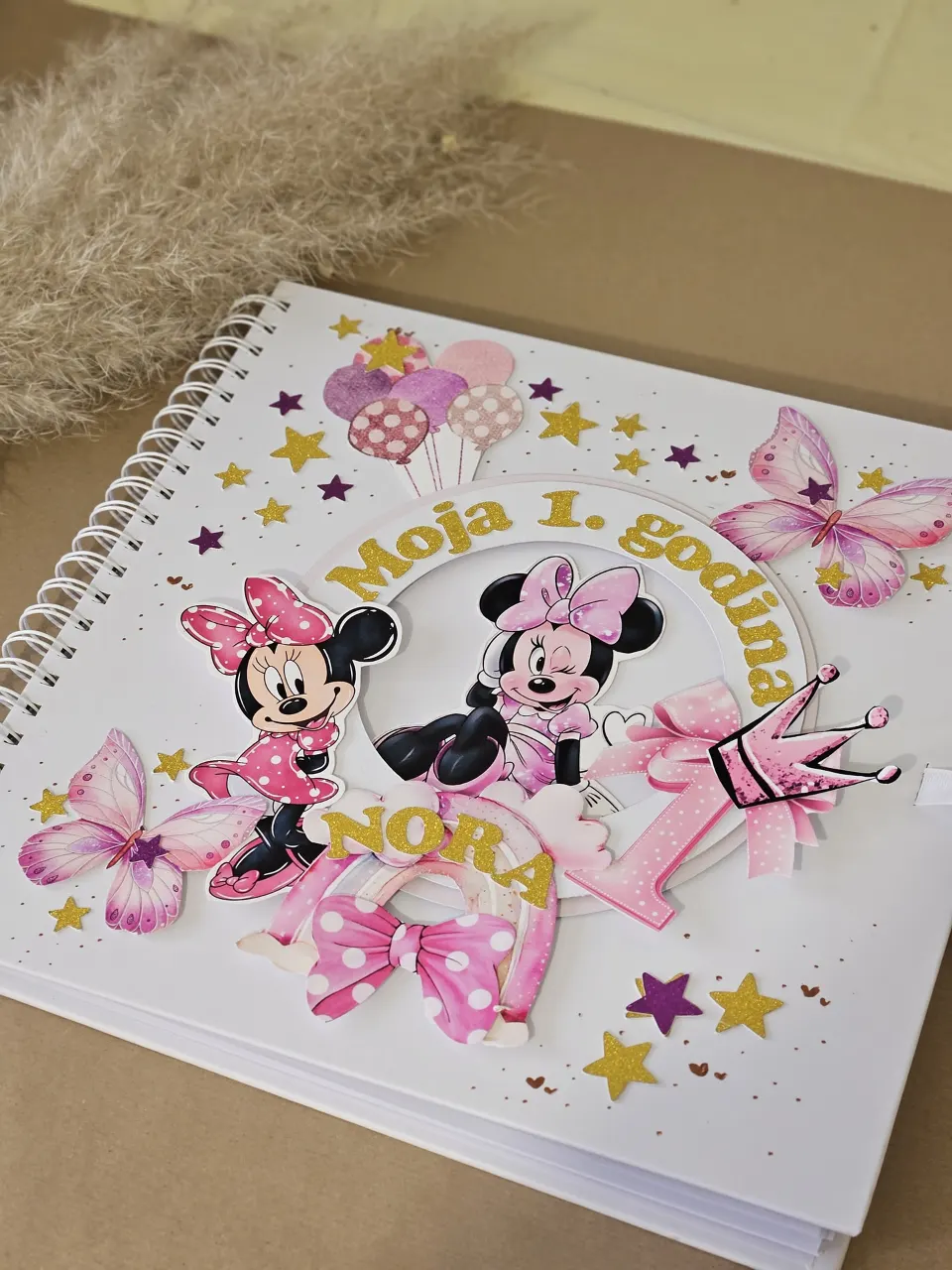Ne želite poklon kao svi drugi? Ovi personalizirani albumi osvajaju na prvu