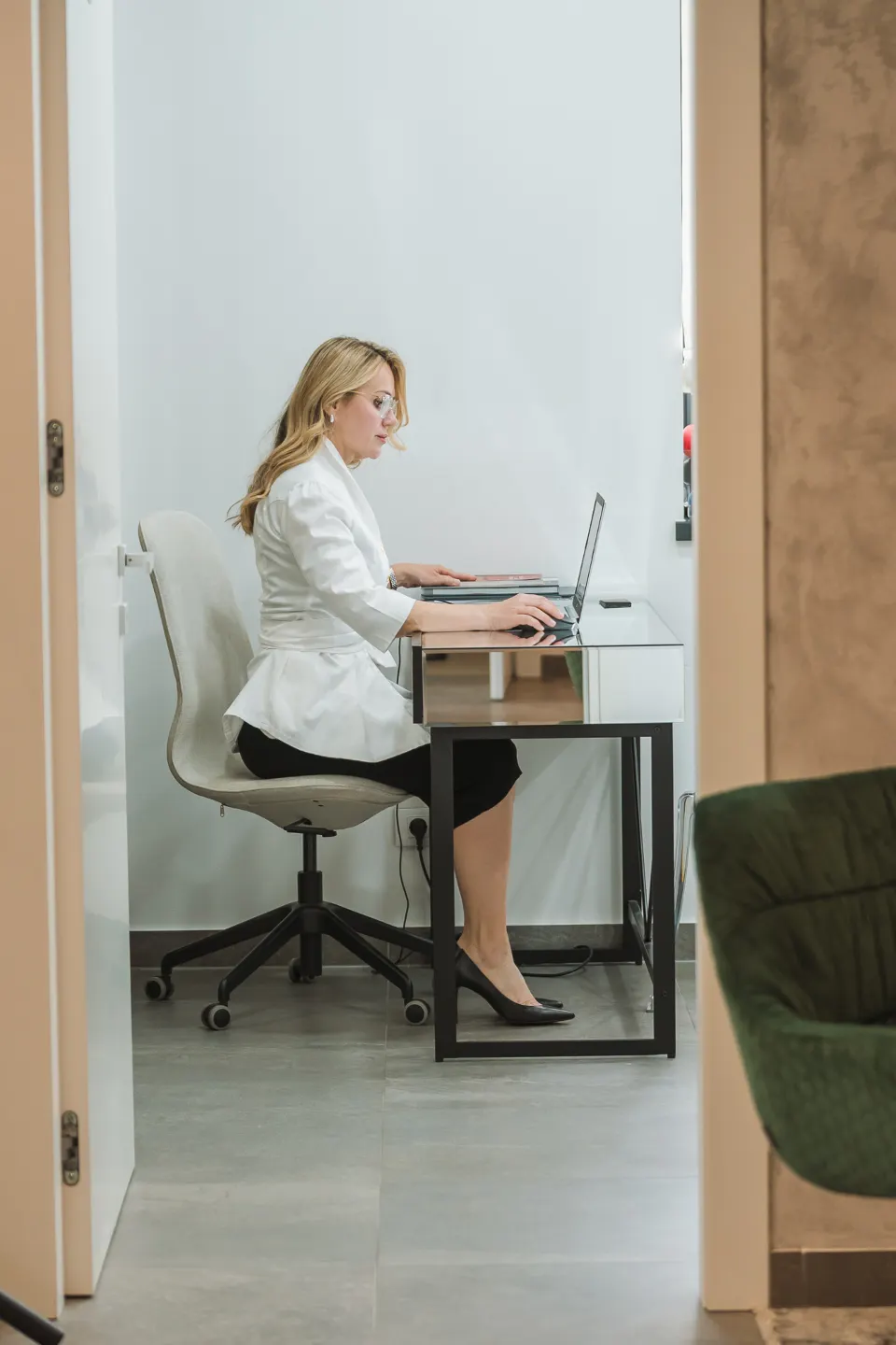 Bore, flekice ili umorna koža? Liječnički pristup estetici čini razliku