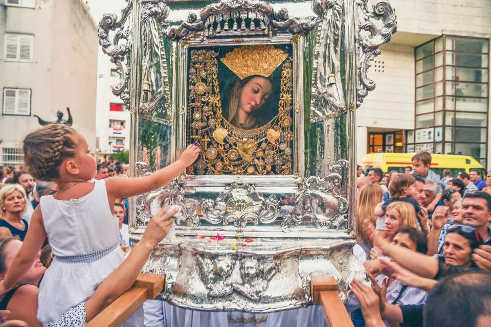 Sinj vas očekuje: Alka, Gospa i doživljaji koji se pamte!