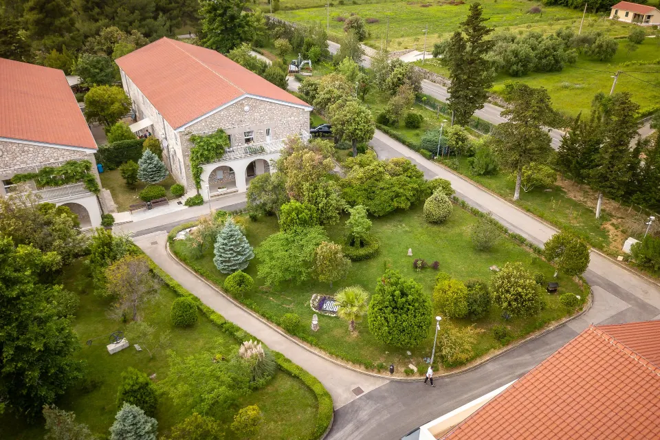 Kako jedna bolnica doprinosi razvoju i kvaliteti života otočne zajednice