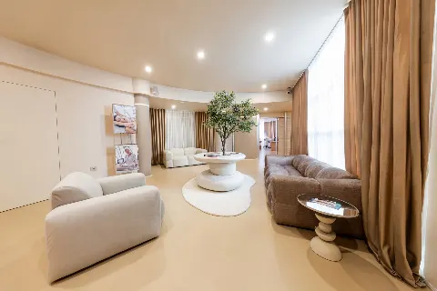 Vodič za građevinske projekte: Sivit Design epoxy-mikrocement postaje standard interijera?