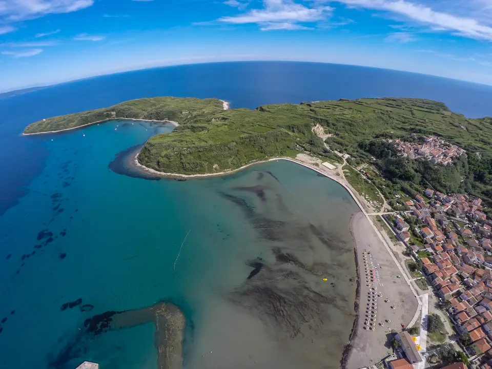 Pet soba, lokalni specijaliteti i pješčane plaže: upoznajte Sansegus
