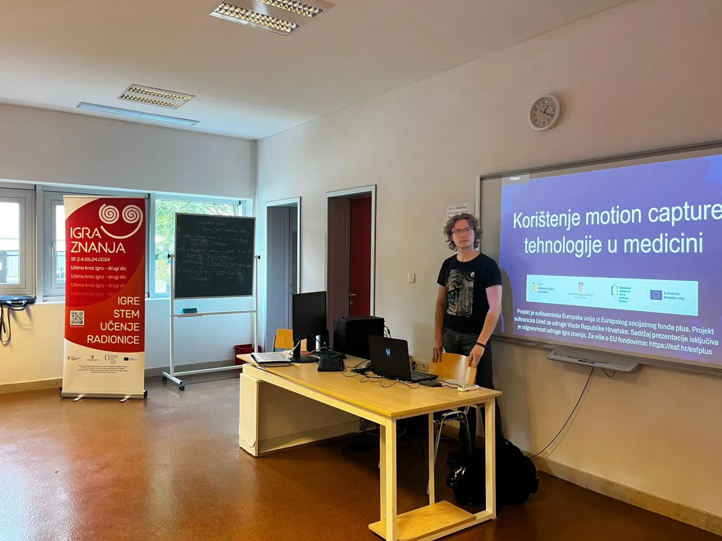 Učite kroz igru: Učenici otkrivaju STEM kroz videoigre
