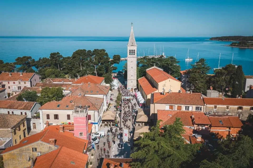 Novigrad – Cittanova: Gradić koji se ne posjećuje samo jednom. Evo zašto!