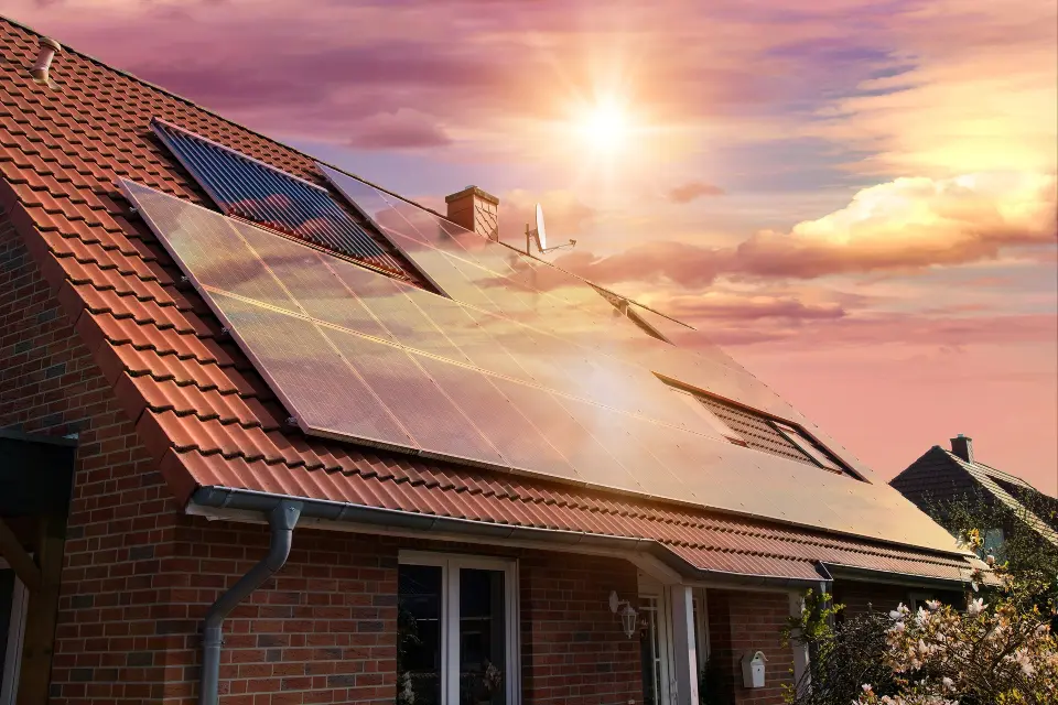 Hibridni solarni sustavi - Prednosti elektrana s baterijskim spremnicima