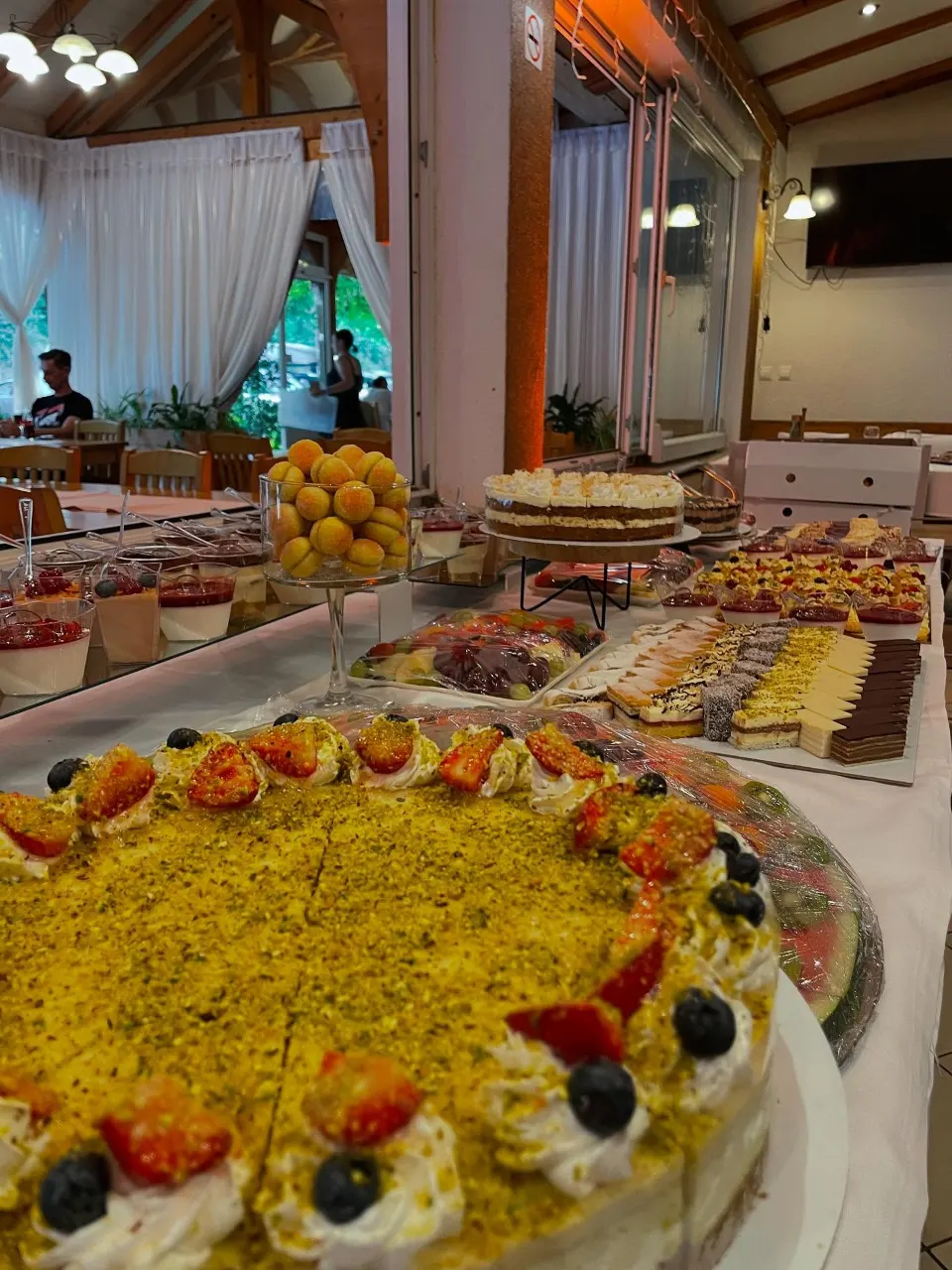 Domaće slastice koje spajaju tradiciju, kvalitetu i suvremene trendove