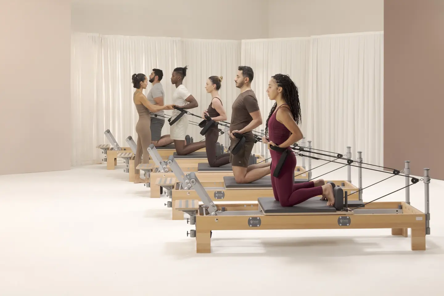 Otkrijte čaroliju pokreta u BASI Pilates Zagreb – vaše mjesto za transformaciju