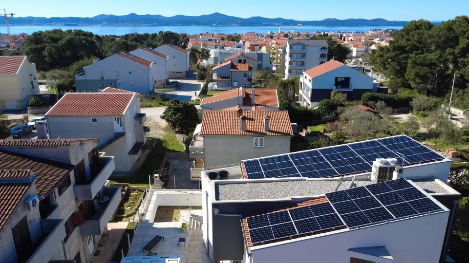 Solarna elektrana na krovu? Evo zašto se sve više Hrvata odlučuje