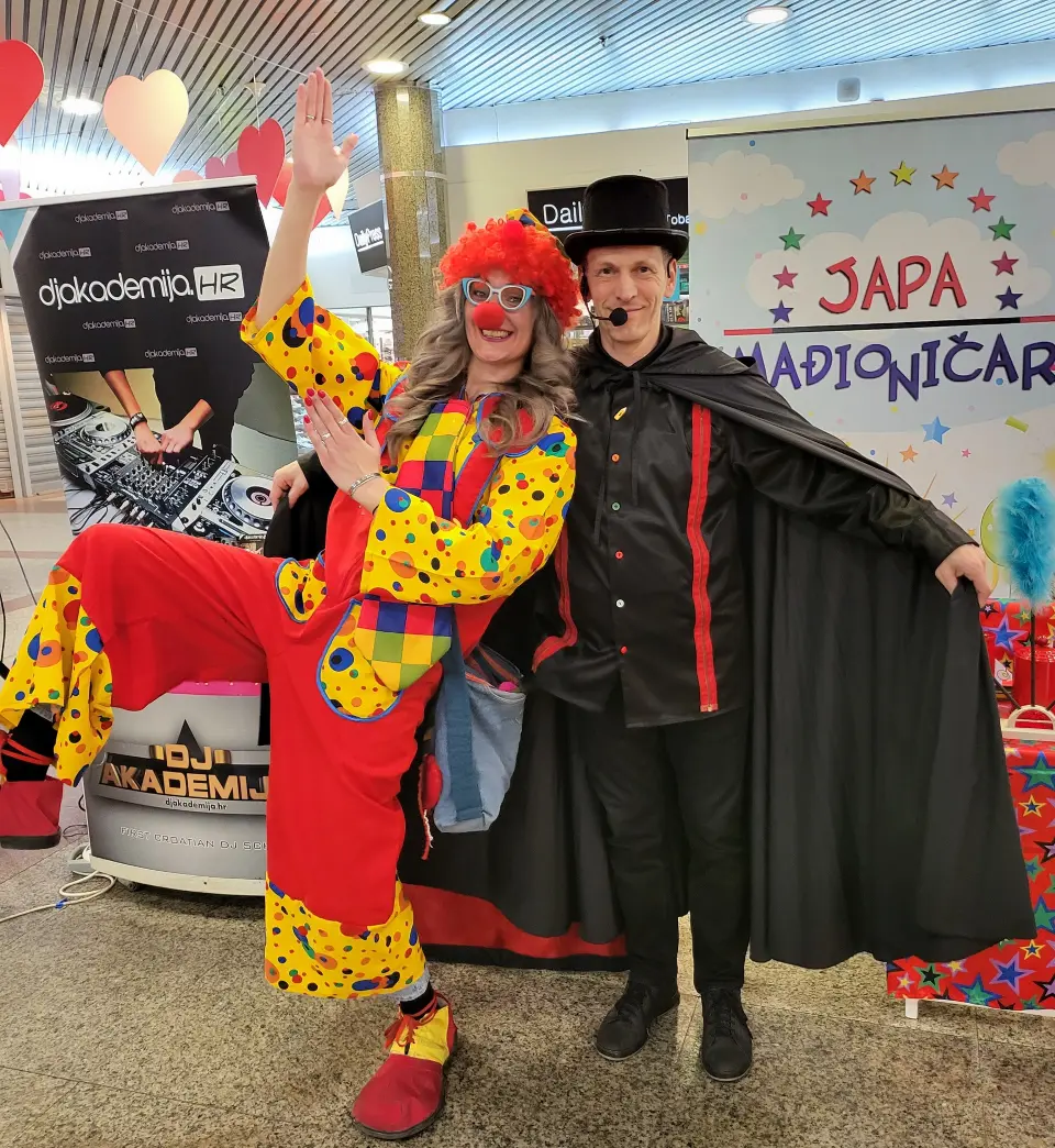 Poklonite svom djetetu nezaboravnu čaroliju – tu su Mađioničar Japa i zabavljači!