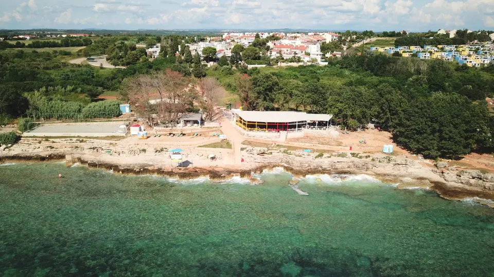Zalazak s koktelom u ruci i miris roštilja? Znamo gdje to doživjeti