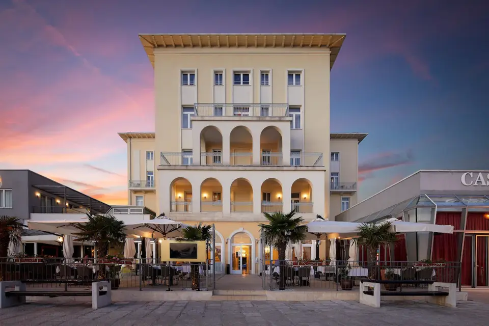 Porečki hotel gdje svaki kamen šapuće povijest, a elegancija traje vječno