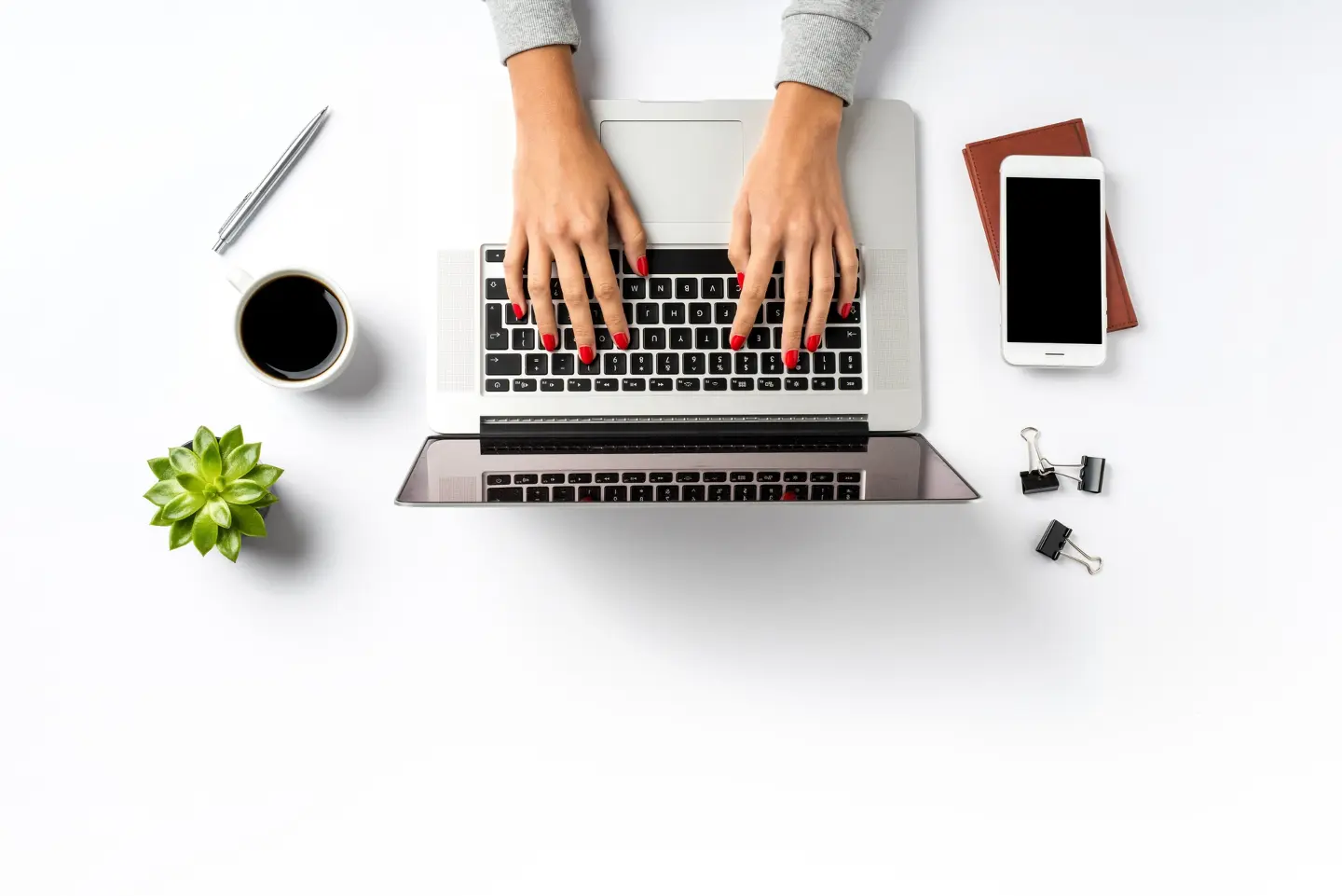 Prava strategija za pravi rast: Sparkle Marketing vodi vaš brend prema vrhu