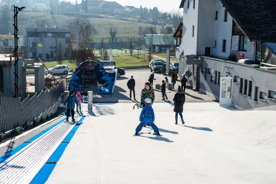 Kompletna sportska priča: Vodeni sportovi ljeti, škola skijanja zimi