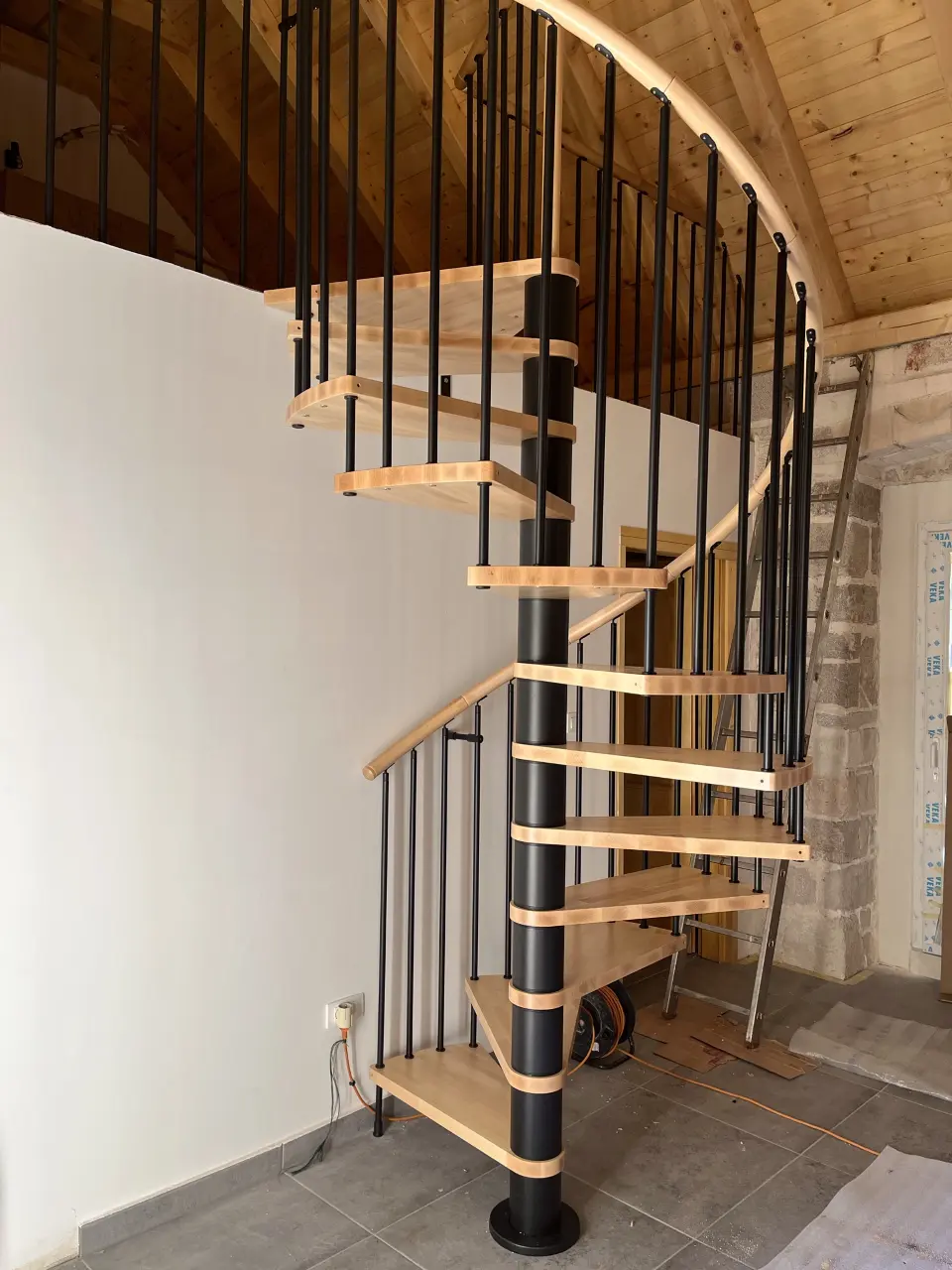 Planirate gradnju ili renovaciju? Evo zašto odabrati stepenice po mjeri