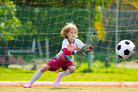 Trening, disciplina i timski rad: Škola nogometa NK Brazzia Supetar stvara nove zvijezde