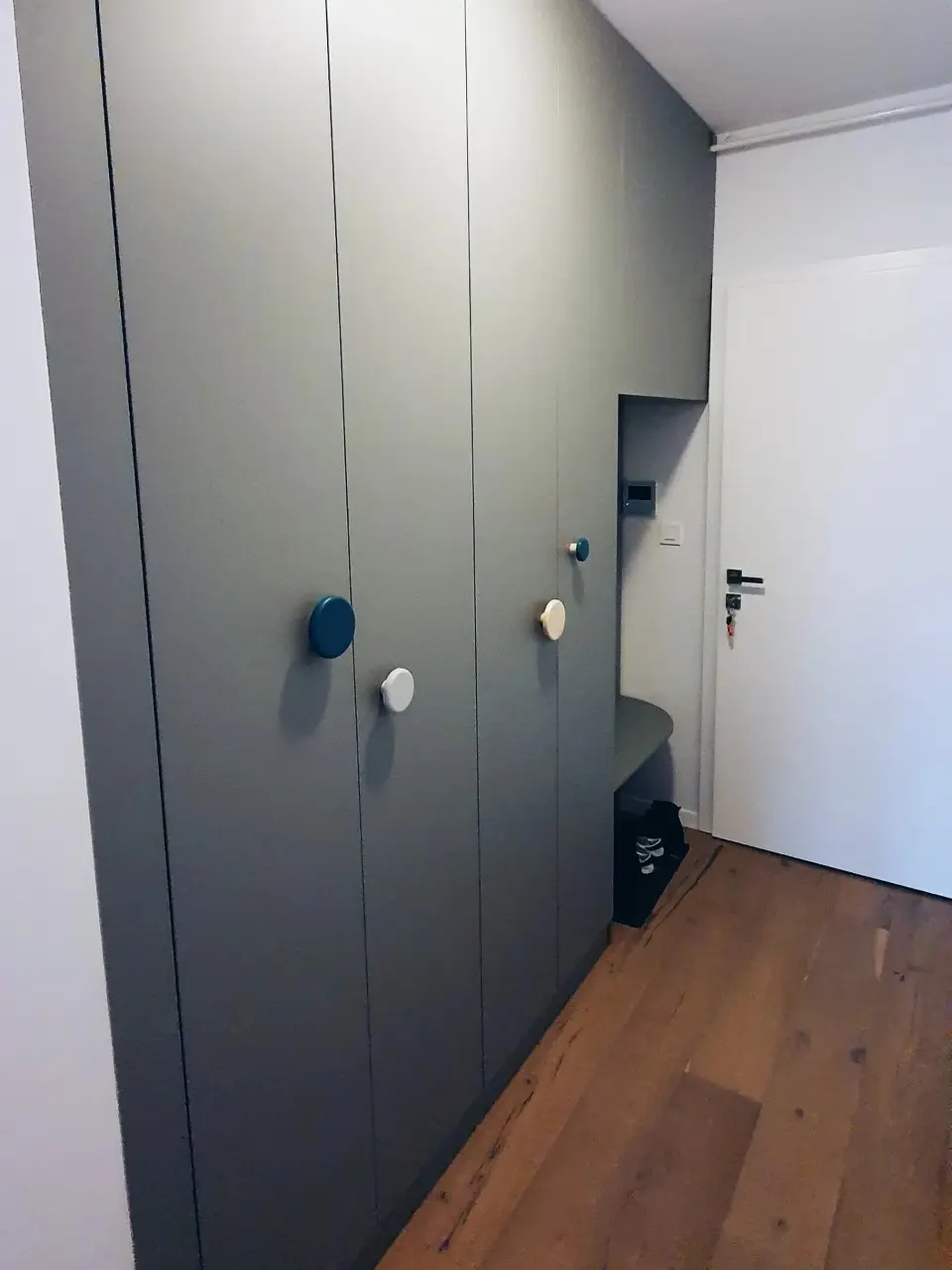 Od ideje do savršenog komada: Zašto je namještaj po mjeri najbolji izbor?
