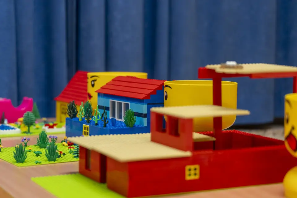 S LEGO kockicama do financijske pismenosti? Da, i to stvarno radi