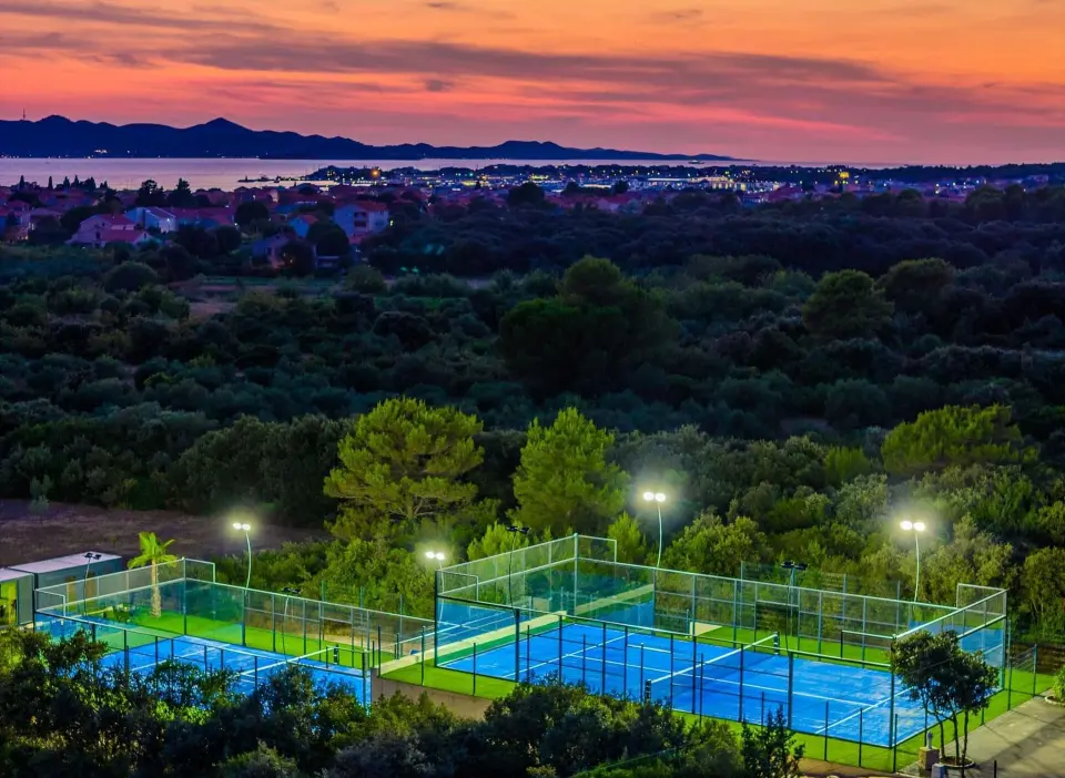 Padel osvaja regiju, a ovi stručnjaci grade terene diljem Hrvatske i susjedstva