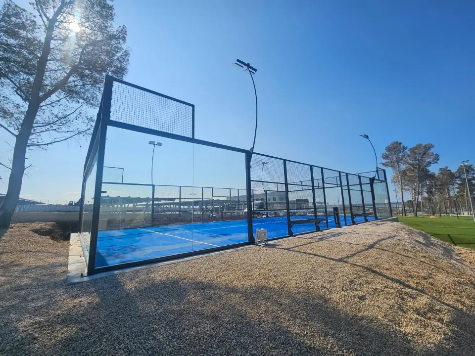 Padel osvaja regiju, a ovi stručnjaci grade terene diljem Hrvatske i susjedstva