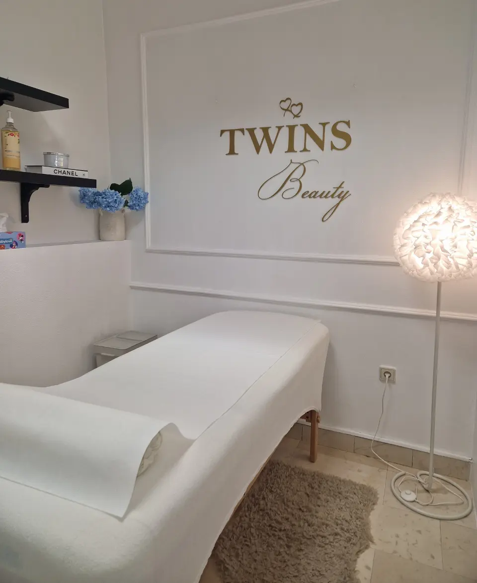 Dvostruka doza njege: Blizanke s Malešnice pretvorile su sličnost u beauty biznis