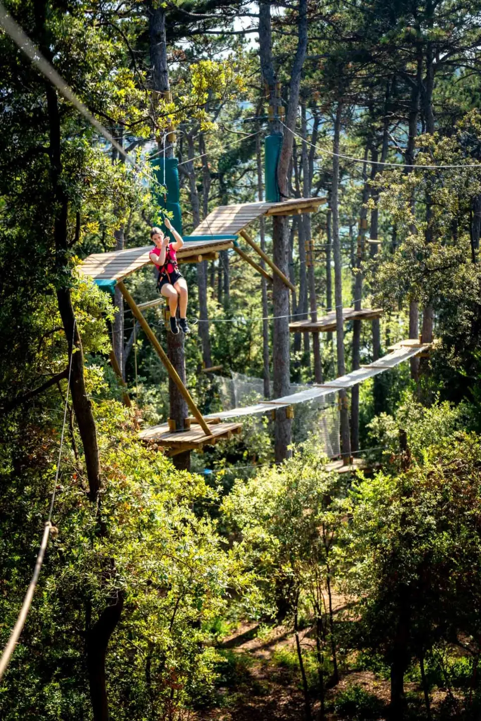 Najveća adrenalinska avantura na moru: čeka vas 20 ziplineova i više od 60 prepreka
