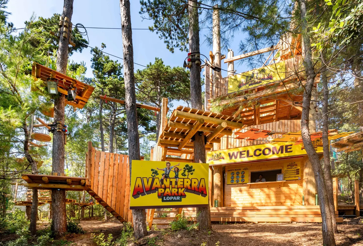 Najveća adrenalinska avantura na moru: čeka vas 20 ziplineova i više od 60 prepreka