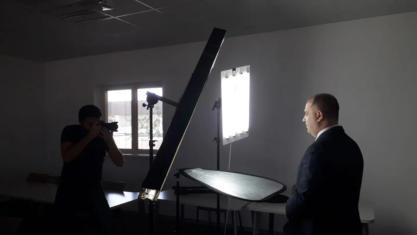 Poslovni portreti: Studio za sve "nefotogenične" mrzitelje slikanja