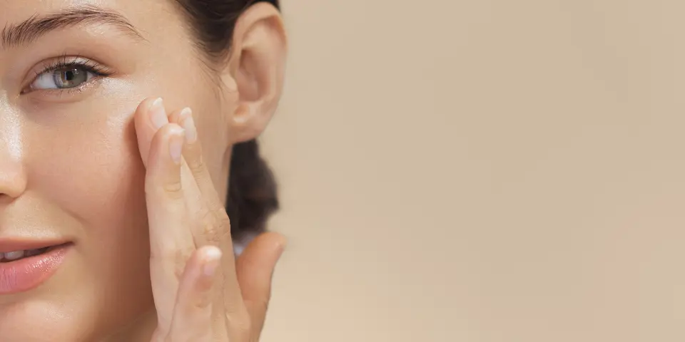 Skin booster: tretman koji briše umor, suhoću, ožiljke i pore s lica