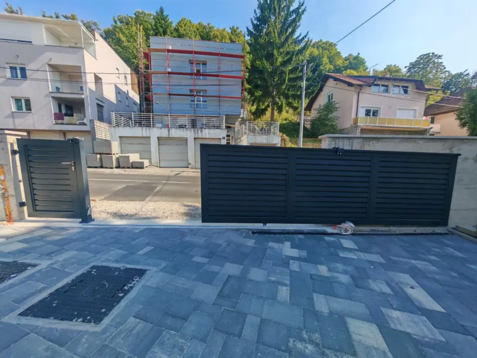 BAT Fence ograde, nadstrešnice i pergole po mjeri