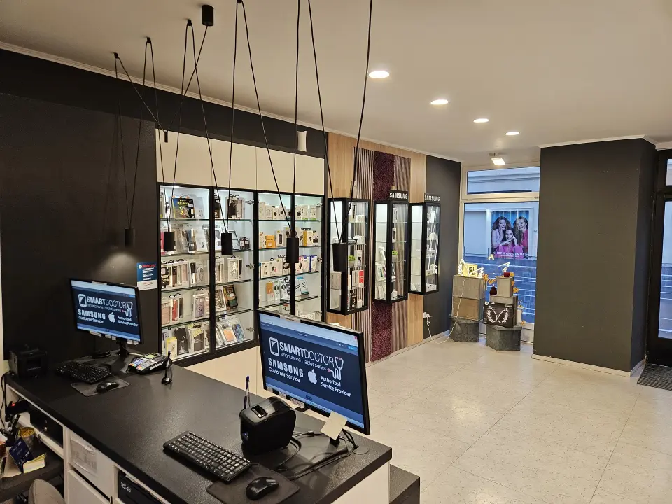 Ovo je autorizirani servis za Samsung i Apple, uz podršku za sve brendove! Jedinstven u RH